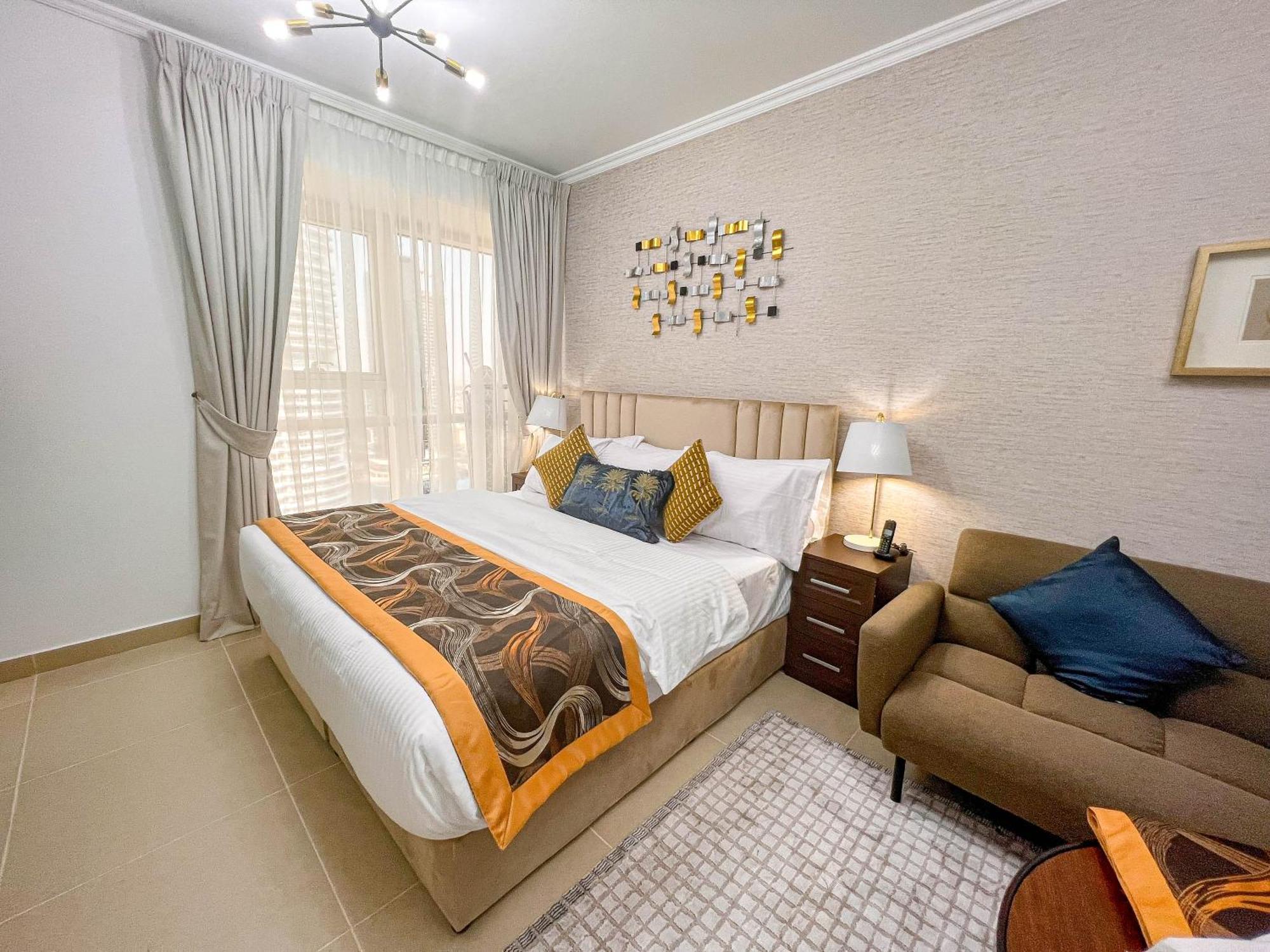 Cosmos Living Modern Studio Near Dubai Marina מראה חיצוני תמונה